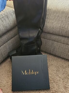 Modatope Black Leather-Look Knee-High Heeled Boots